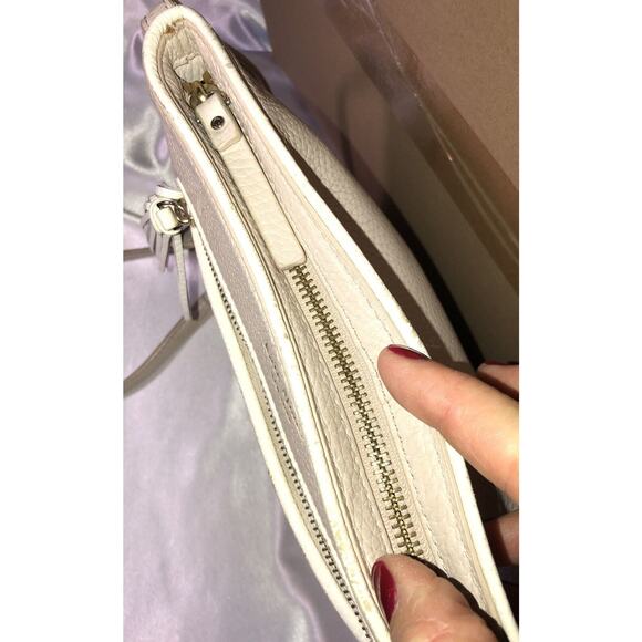 Kate Spade New York Purse Cross Body Tan Pebble Leather Tassle Front Zipper Pull - Picture 11 of 13